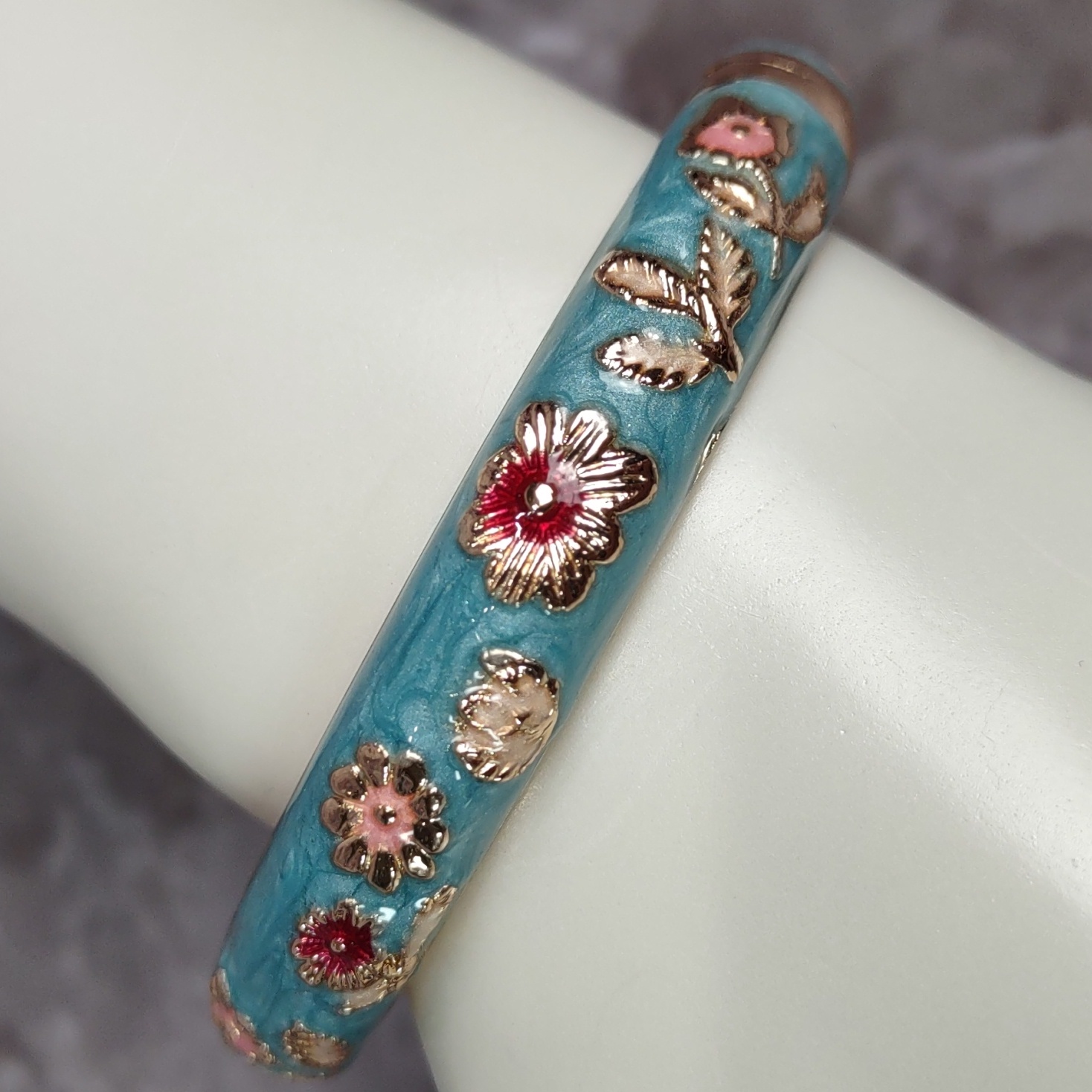 Jiu Long Xing Floral Enamel Bracelet